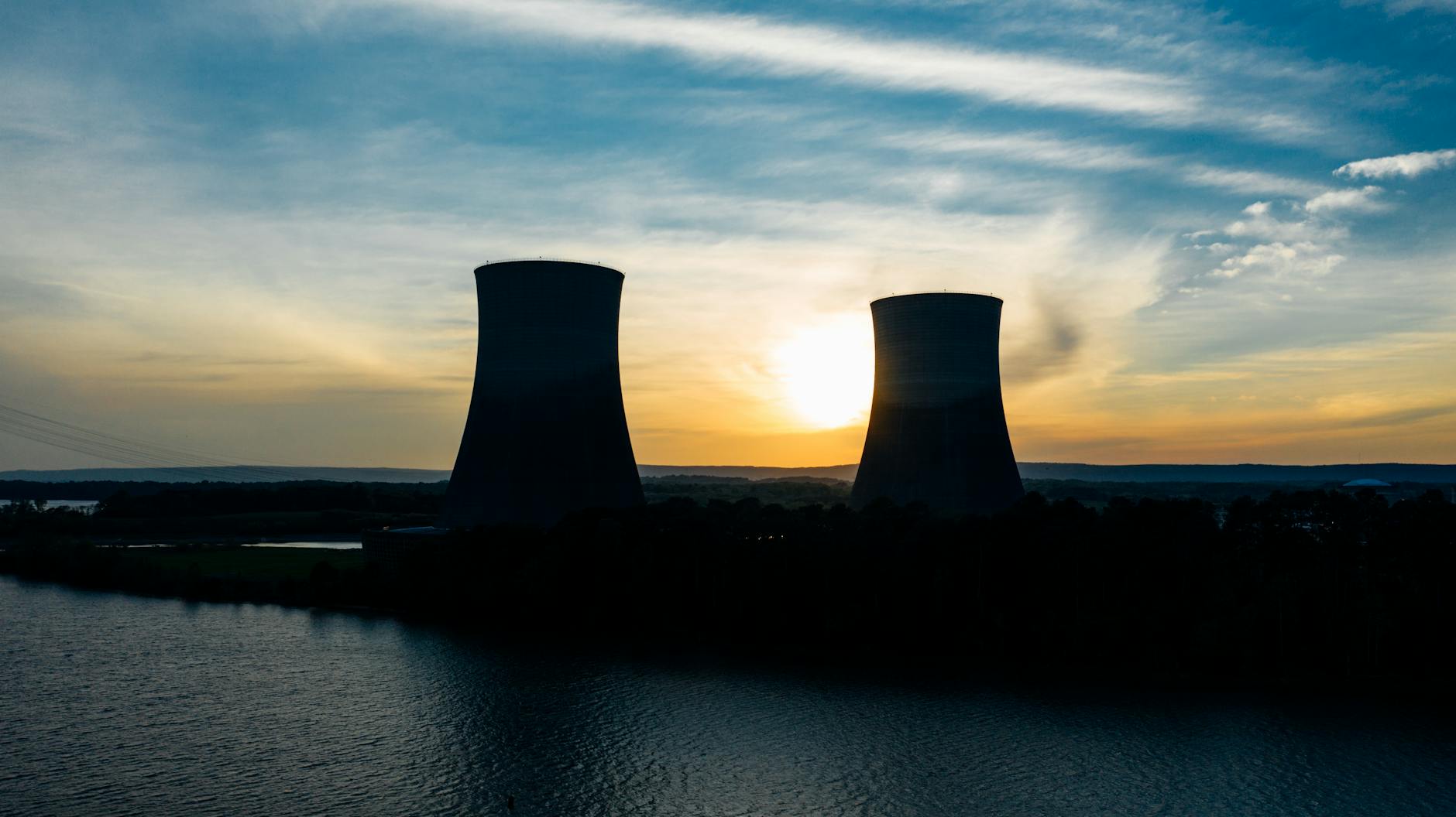 Asbestos Exposure at Cleveland Electric Illuminating — Avon Lake Station